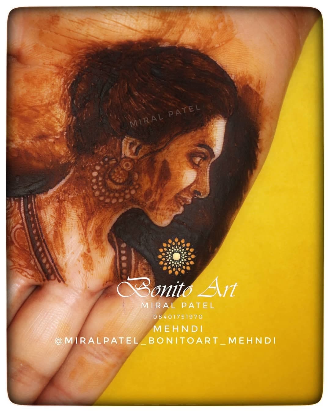 Mehndi design 4