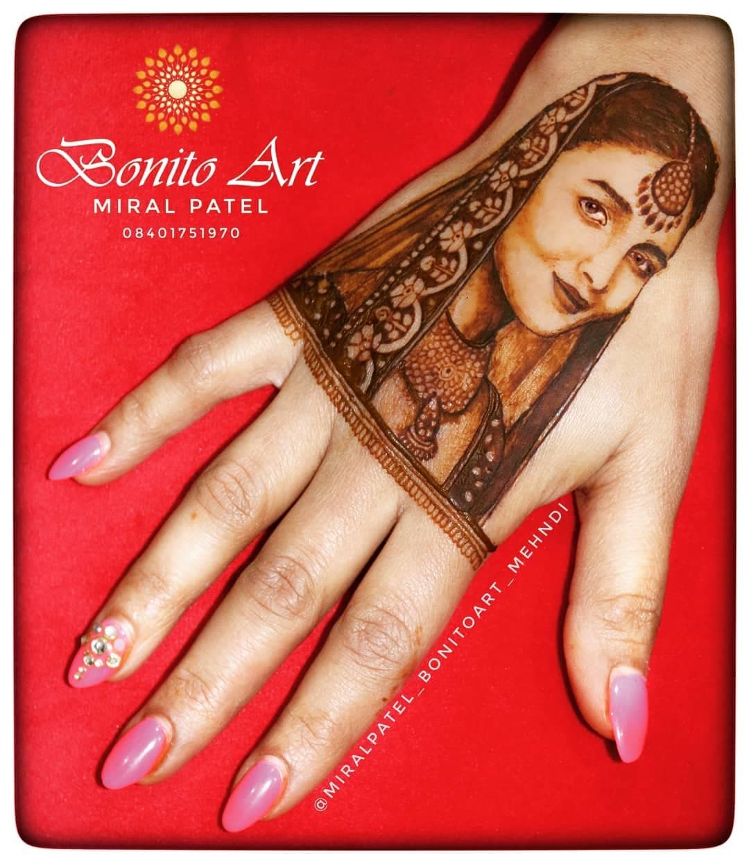 Mehndi work by Miral Patel